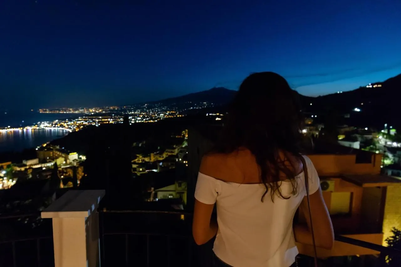 Casa vacanze Sunshine House Villa Taormina